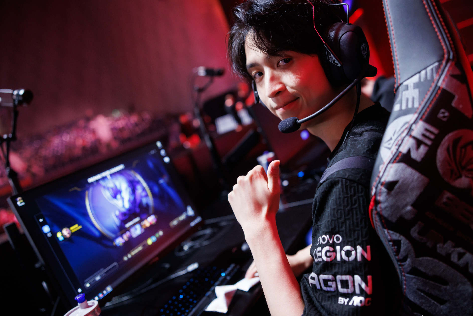 DK轻取EG，Hanssama操刀奇招英雄翻盘宿命之战淘汰赛，引爆全场热议