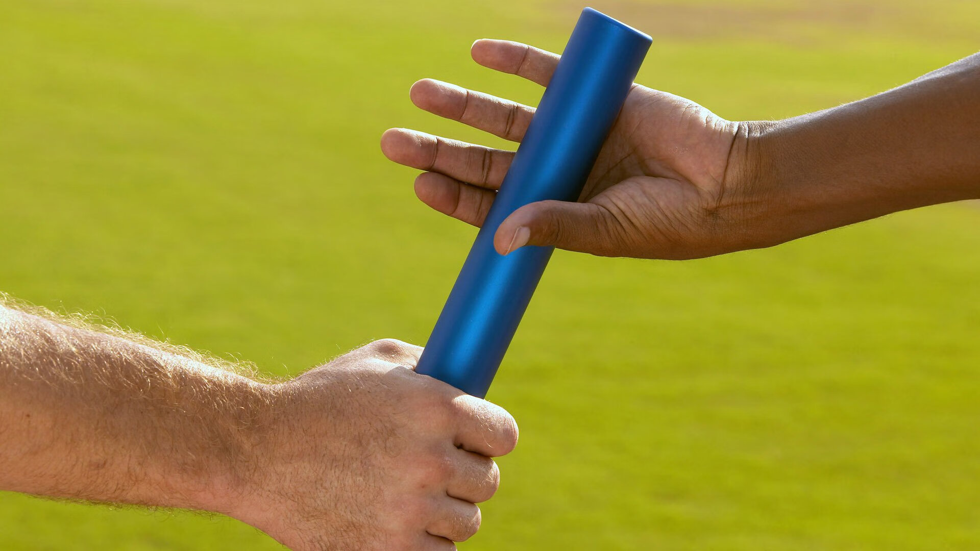 从安塔利亚到伊斯坦布尔，足球世界的权力天平如何倾斜？当土耳其压制突尼斯，布雷默在欧冠决赛接管比赛